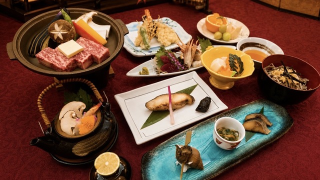 和食コース（すき焼き・しゃぶしゃぶ）